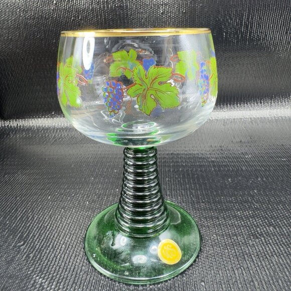 Arcoroc France Roemer Glasses Green Beehive Stem Set 2 Cups With Grape Pattern - Picture 9 of 11